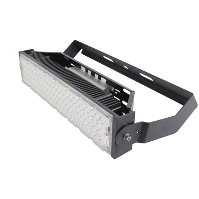 Luzes de mastro alto para futebol e basquete ao ar livre