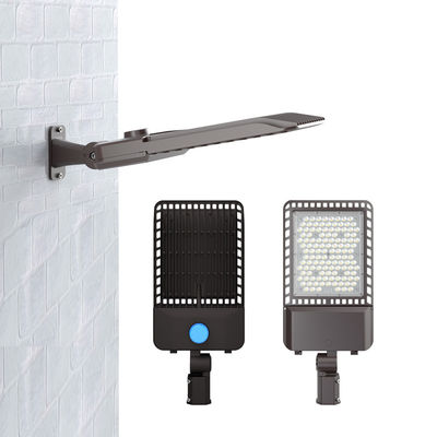 Luminárias de Rua LED em Liga de Alumínio Fundido IP66 Proteção à Prova d'Água IK08 com CCT Opcional